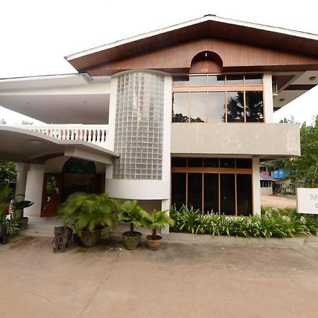 Min Nandar Garden Hotel Thanlyin Esterno foto